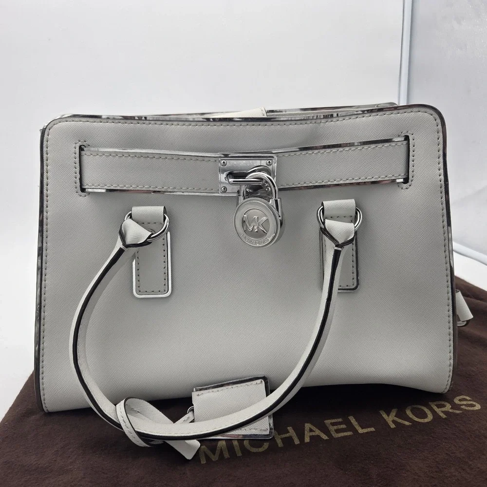 Michael Kors White Saffiano Leath Hamilton Purse Chain Lock W/ Rhinestone Wallet